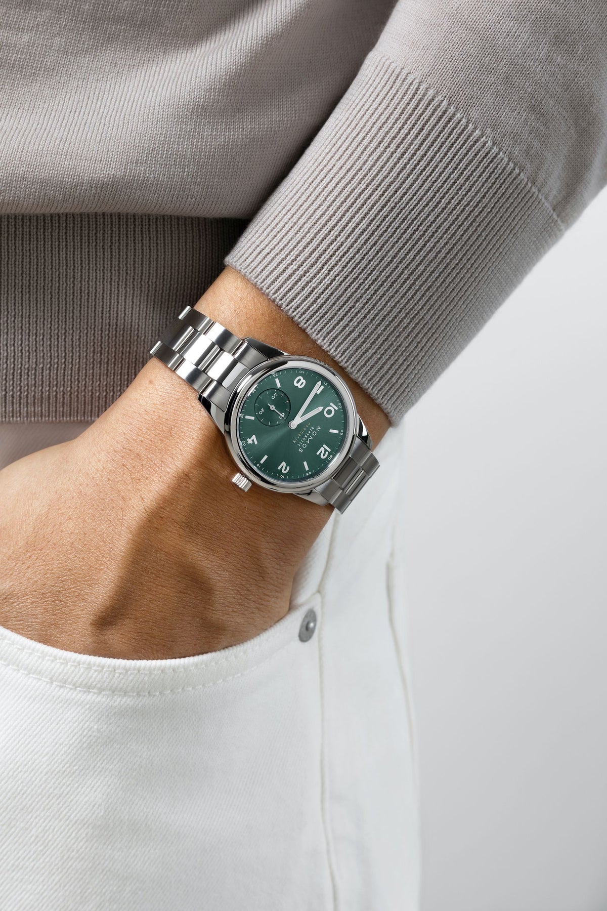 Nomos Club Sport neomatik petrol Stahlboden – Ansicht 5