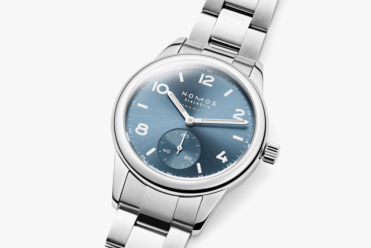 Nomos Club Sport neomatik polar Stahlboden – Ansicht 3
