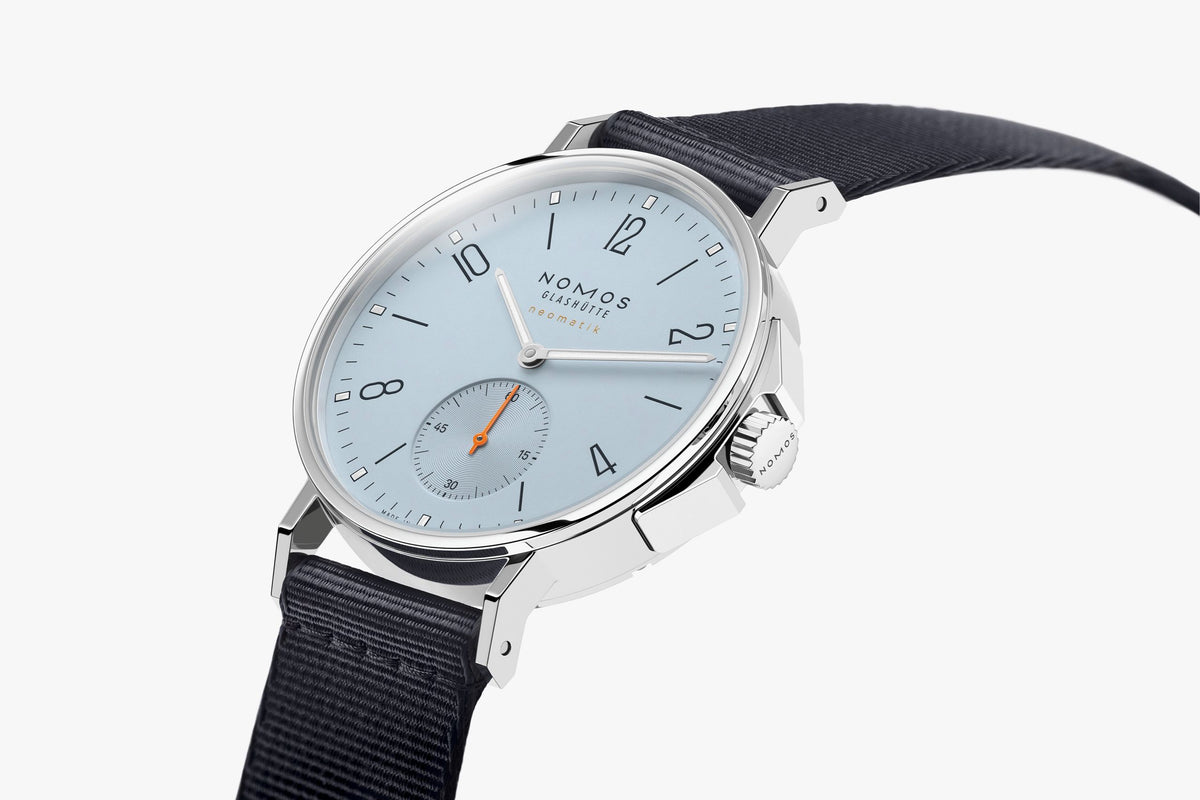 Nomos Ahoi neomatik sky – Ansicht 2