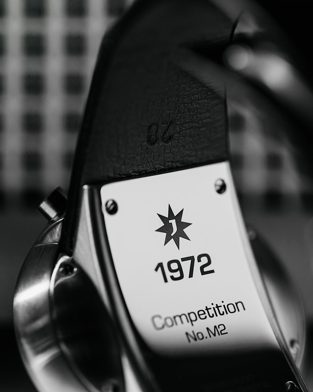 Junghans 1972 Competition Black-AW – Ansicht 5