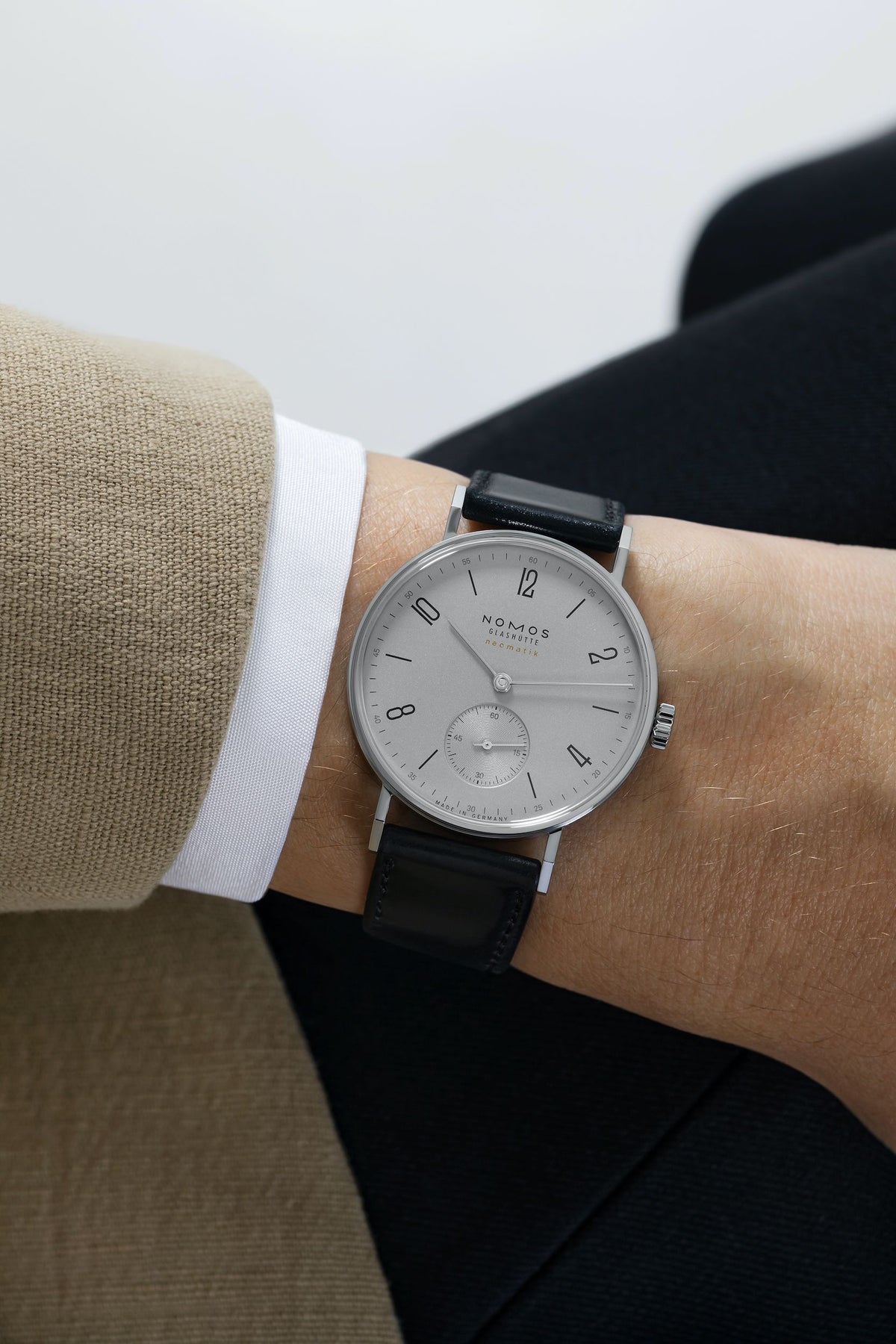 Nomos Tangente neomatik platingrau – Ansicht 6