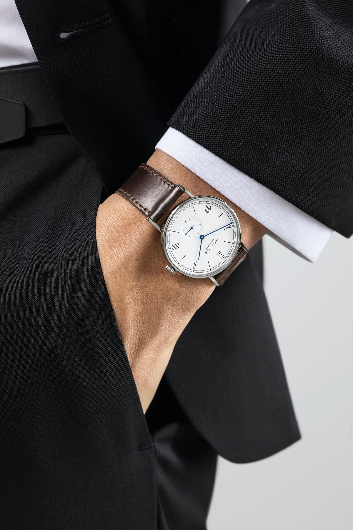 Nomos Ludwig 38 emailleweiß – Ansicht 5