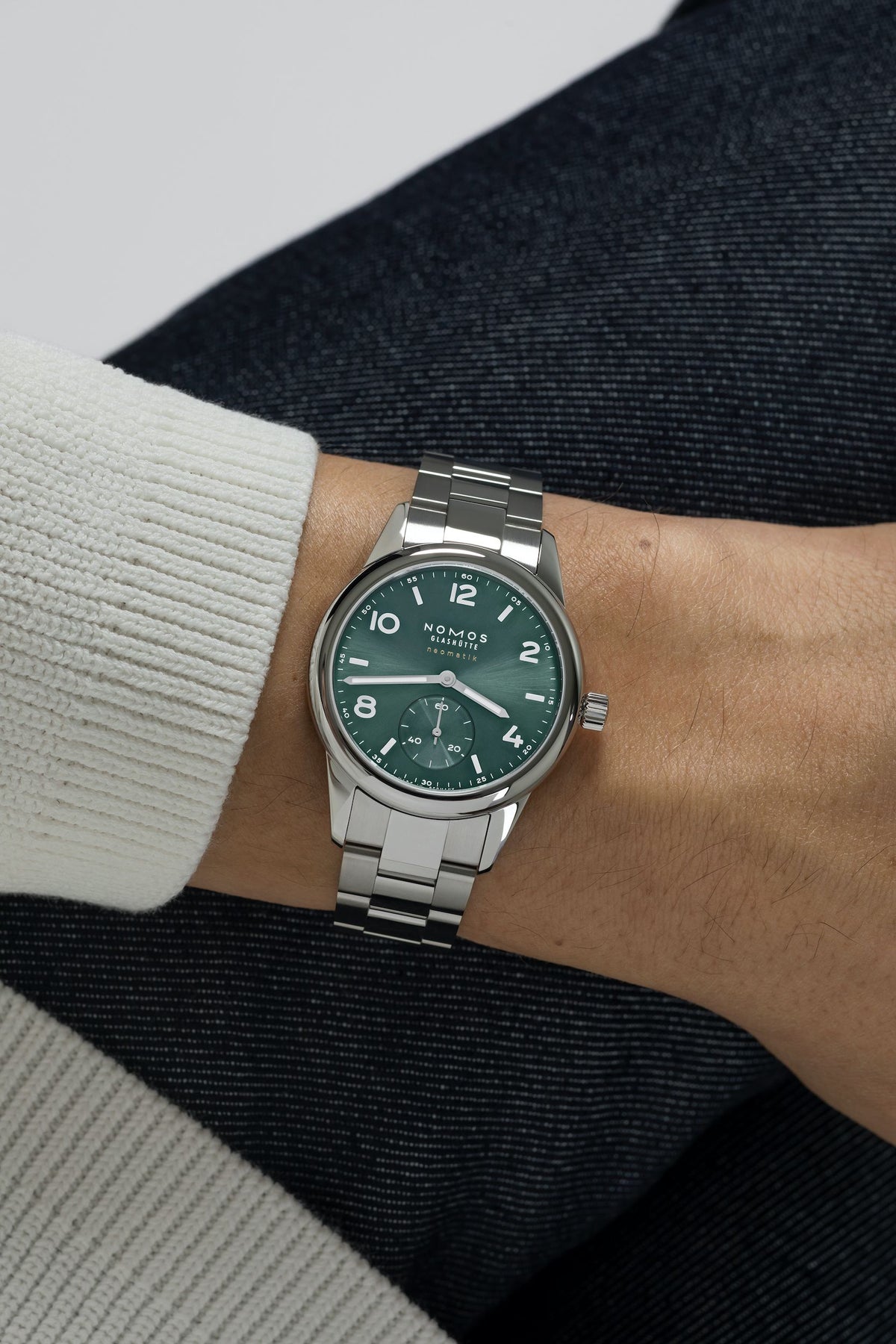 Nomos Club Sport neomatik petrol Stahlboden – Ansicht 6