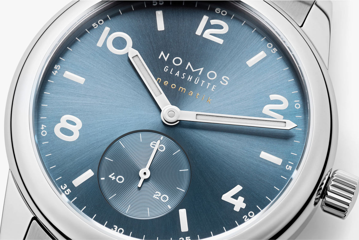 Nomos Club Sport neomatik polar Stahlboden – Ansicht 2