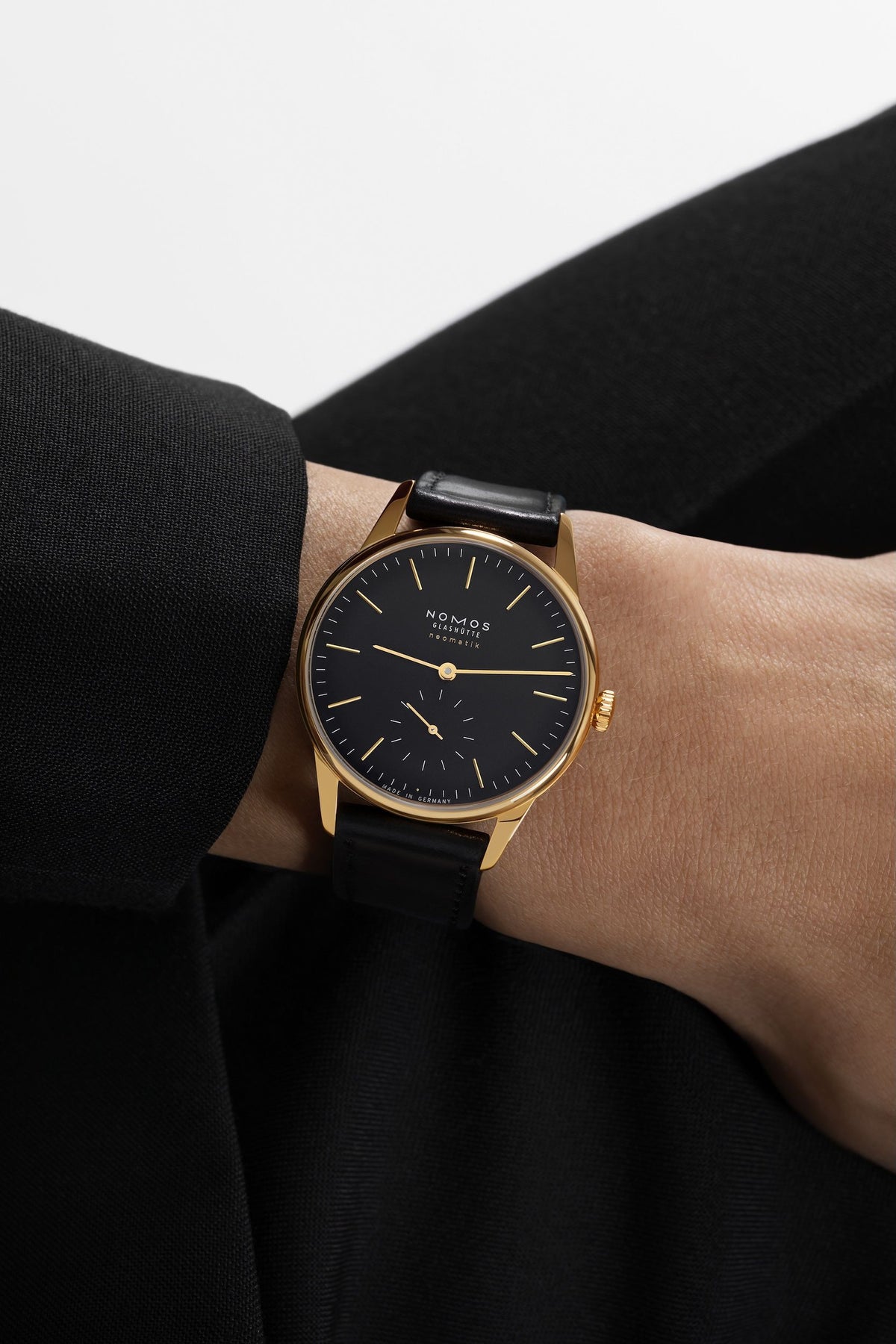 Nomos Orion Gold neomatik new black – Ansicht 5