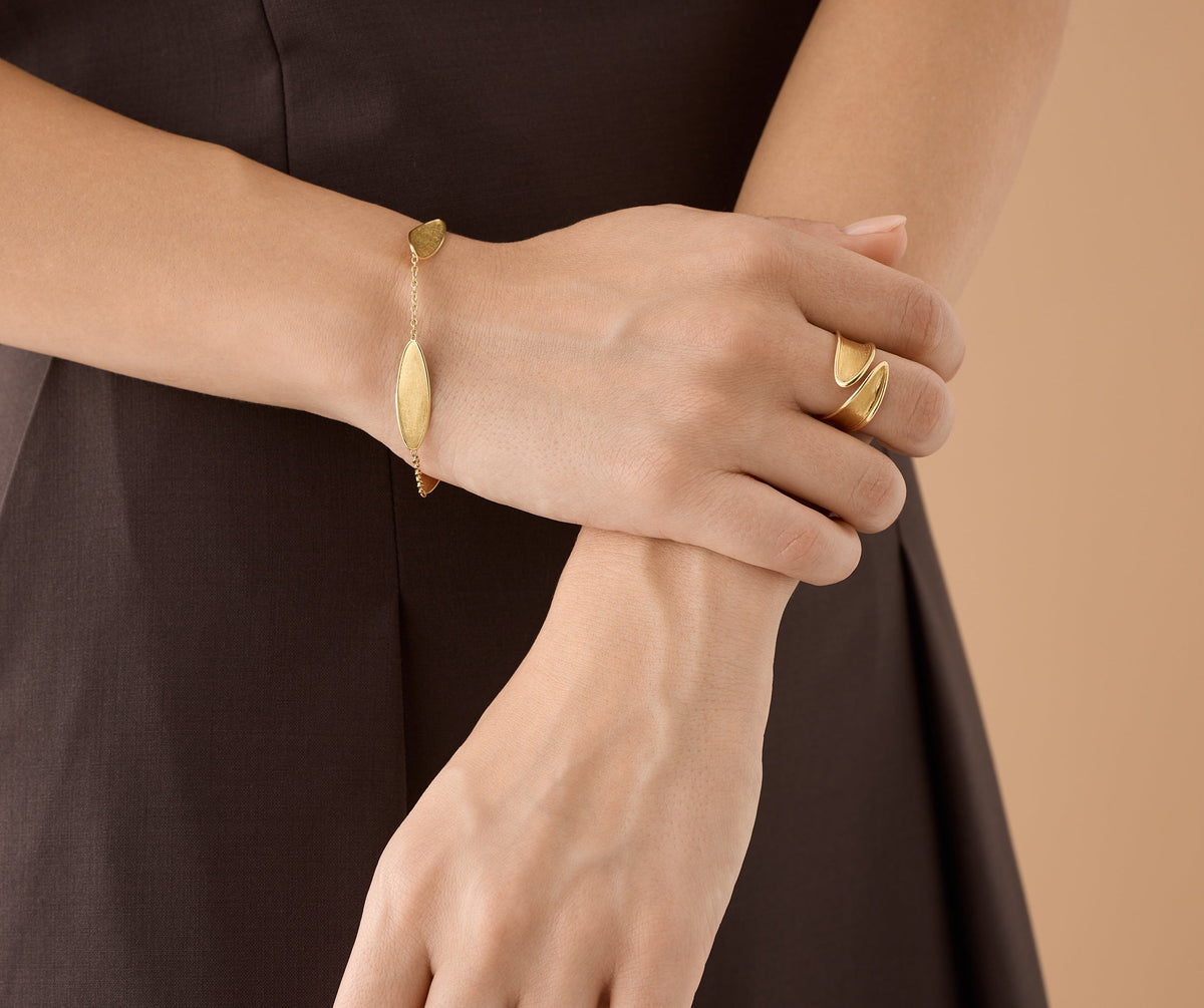 Marco Bicego Lunaria Twist Ring, 18 Karat Gelbgold — Detailansicht 2