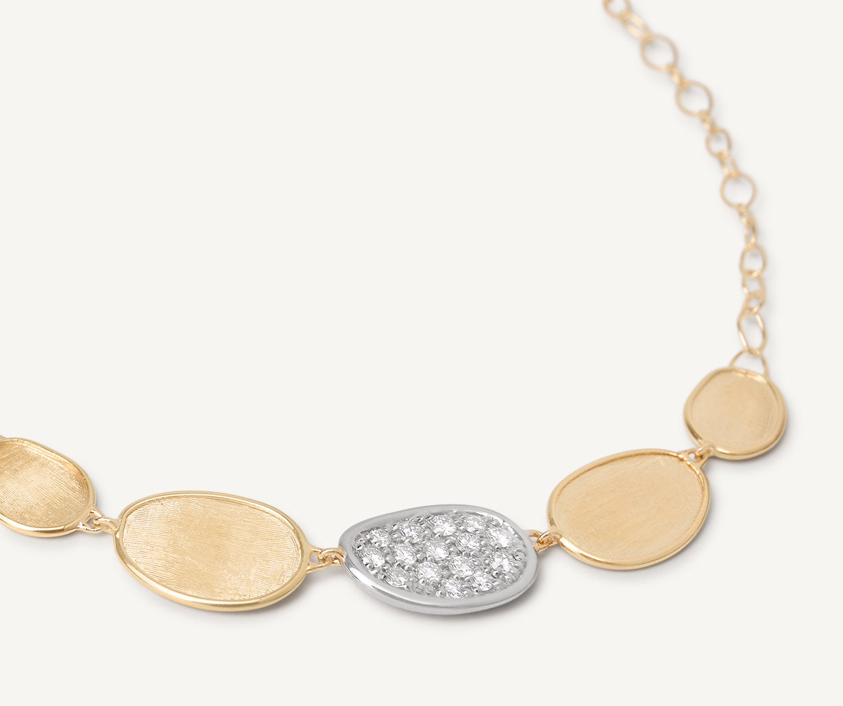 Marco Bicego Lunaria Halskette, 18 Karat Gelbgold — Detailansicht 3