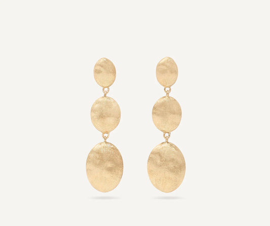 Dreifacher Ohrring aus Gold mit ovalen Schmuckelementen