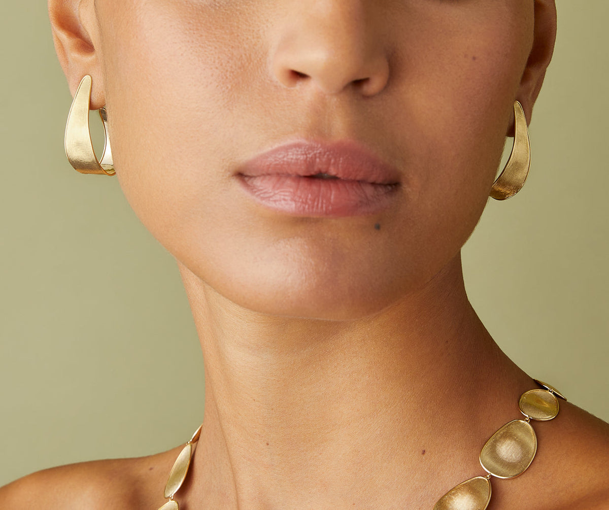 Marco Bicego Lunaria Ohrringe, 18 Karat Gelbgold — Detailansicht 2